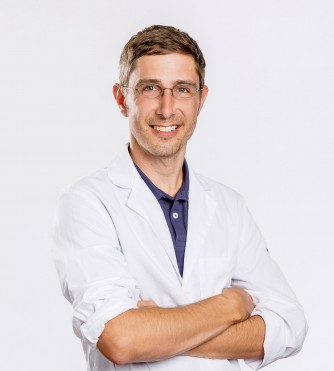 Dr. med. Sebastian Oesch