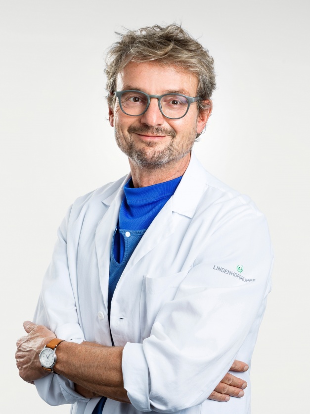 Dr. med. Oliver Bähre