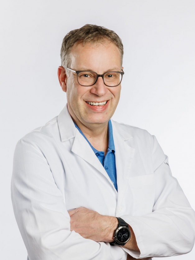 Prof. Dr. med. Stephan Reichenbach Lindenhofgruppe AG