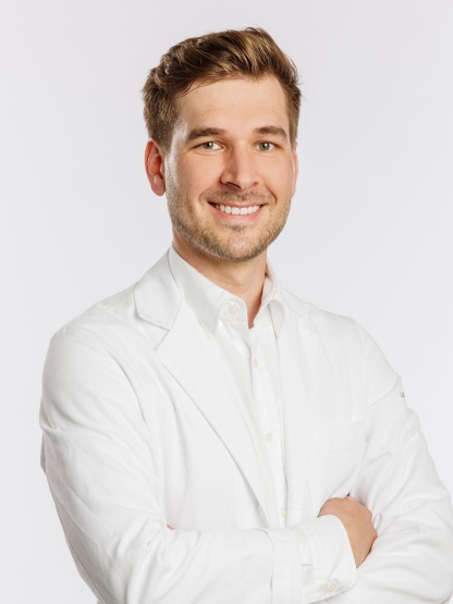 Dr. med. Ivo Bayard