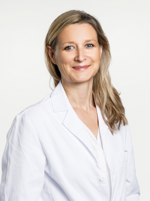 Dr. med.  Anne vom Berg
