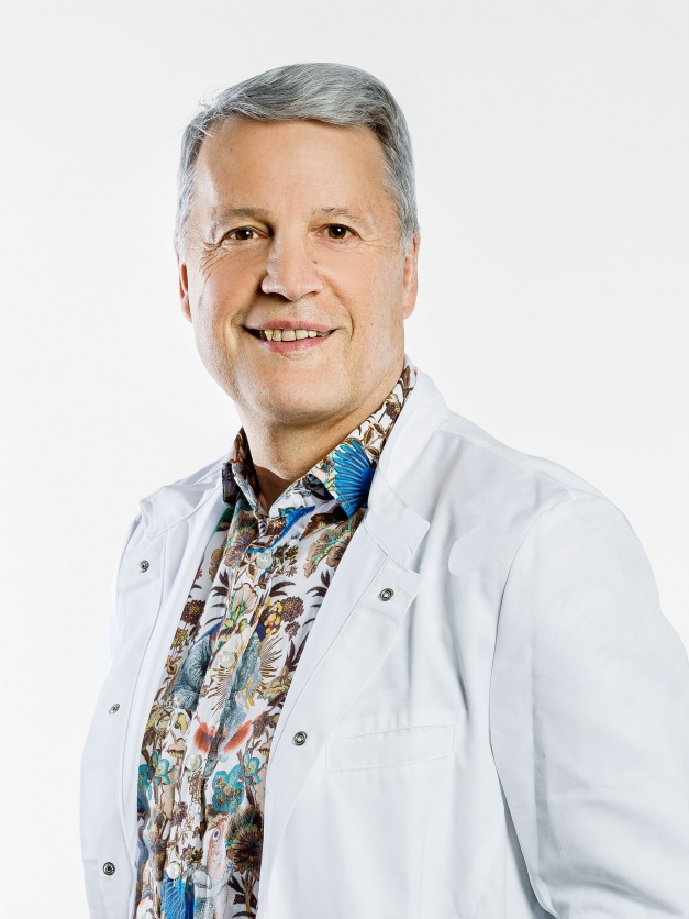 Dr. med. Yves Brühlmann