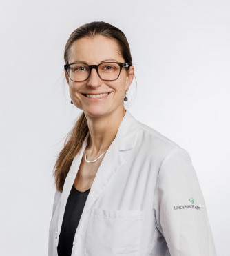 Dr. med. Martina Kess