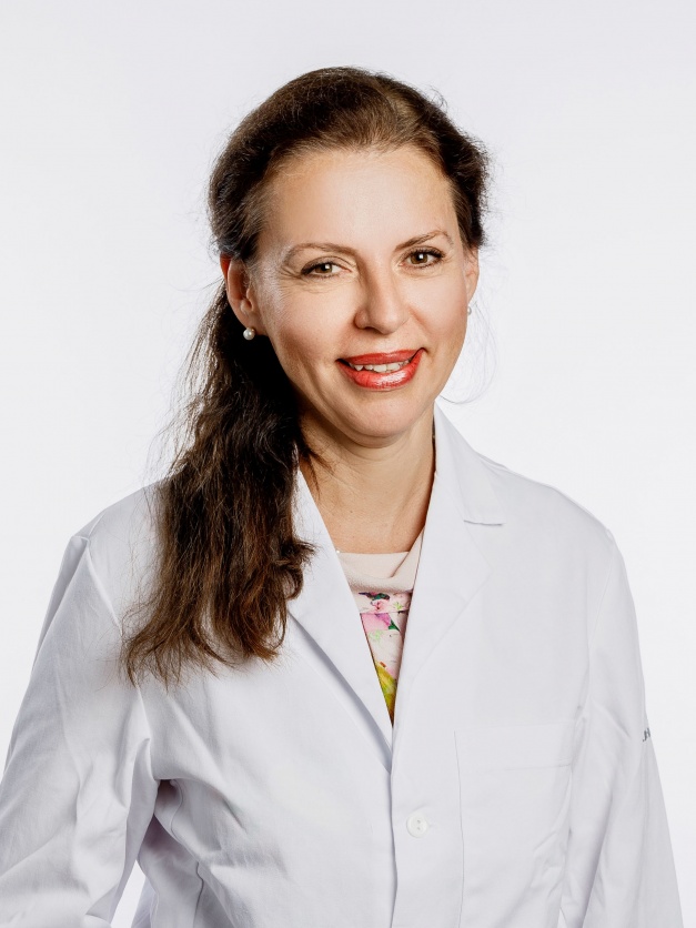 Dr. med. Claudia Andres