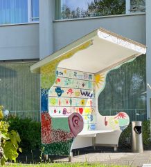 Zuhörbänkli auf dem Areal des Lindenhofspitals: Ein offenes Ohr für alle