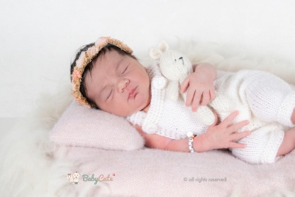 Theia Anaida