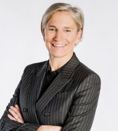 Jeannine Hullin